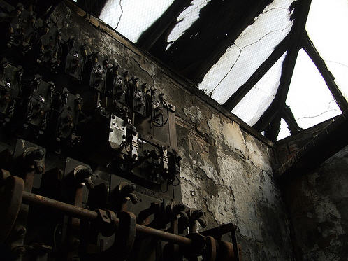  Electric Elevators - Controllers 