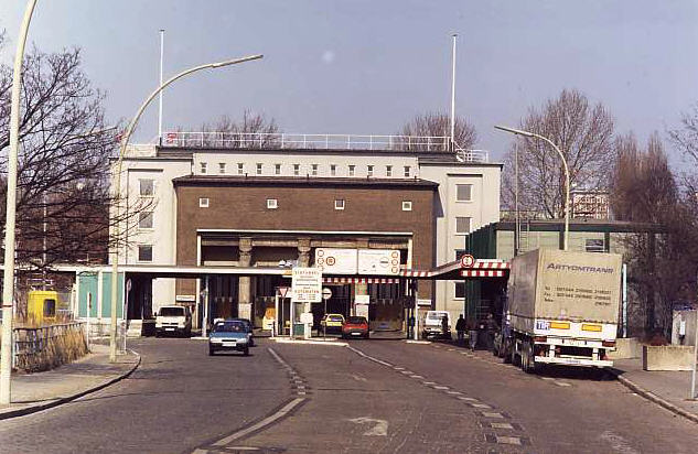  Old Elbe Tunnel 