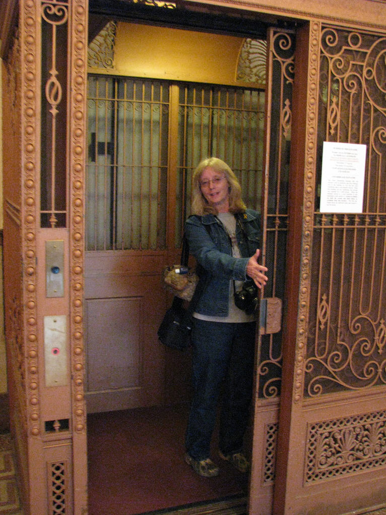 elevatorbob's Elevator Pictures Hoistway Landing
