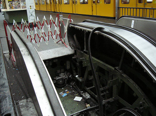 Escalators - Destruction Escalators - Destruction