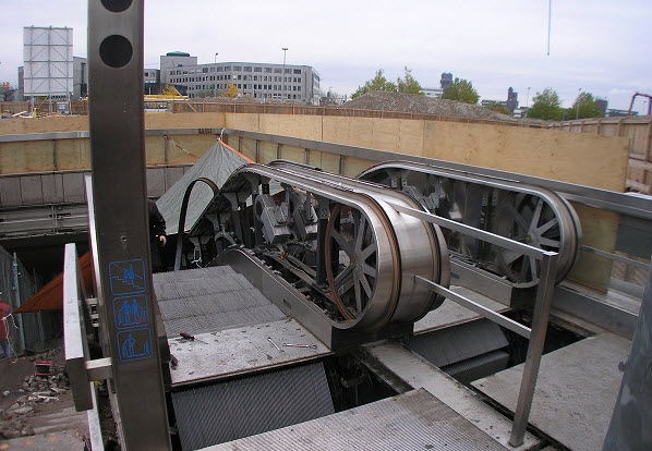  Escalators - Destruction 