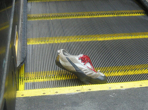  Escalator vs. Shoe 