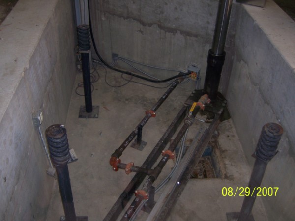  Hydraulic Pit 