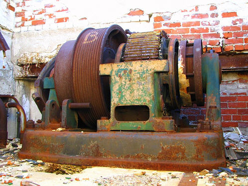  Gearless Traction Machine 