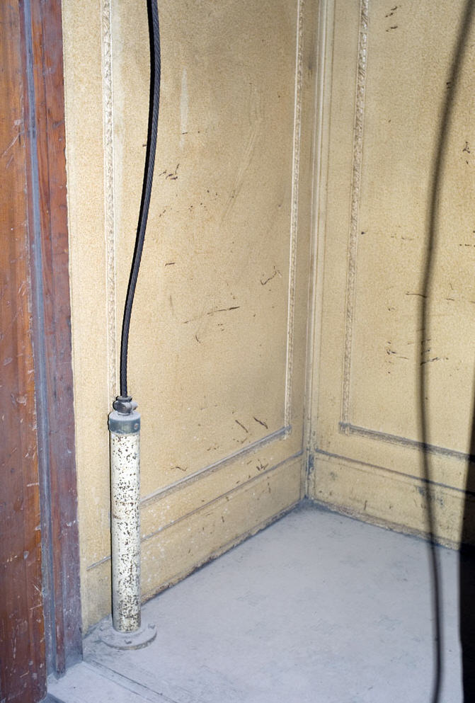  Private Residence Elevator 