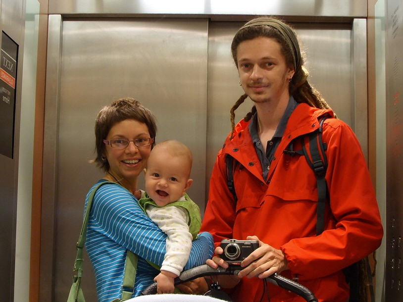 Elevator Passengers - Happy Elevator Passengers - Happy
