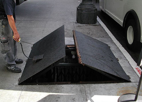  Sidewalk Elevator 