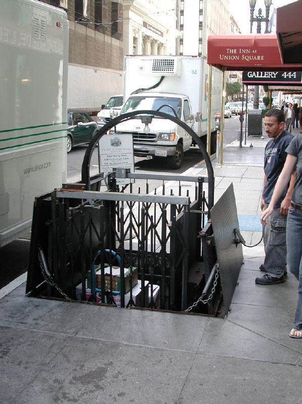  Sidewalk Elevator 